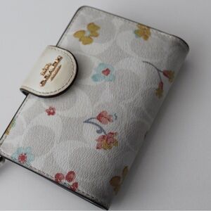 Coach Wallet (Visible Stains)